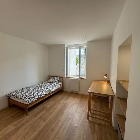 Maison Auverné * Petit-Auverne