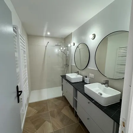 Hébergement de vacances Maison Auverné Petit-Auverne